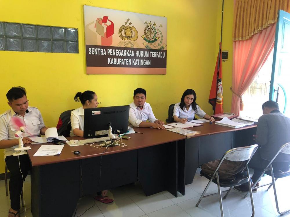 Hari Pertama Pendaftaran Panwascam Ada 14 Orang yang Menyerahkan Berkas Pendaftaran