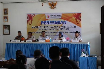 Meminimalisir Pelanggaran, Bawaslu Kalteng Resmikan Kampung Pengawasan Partisipatif