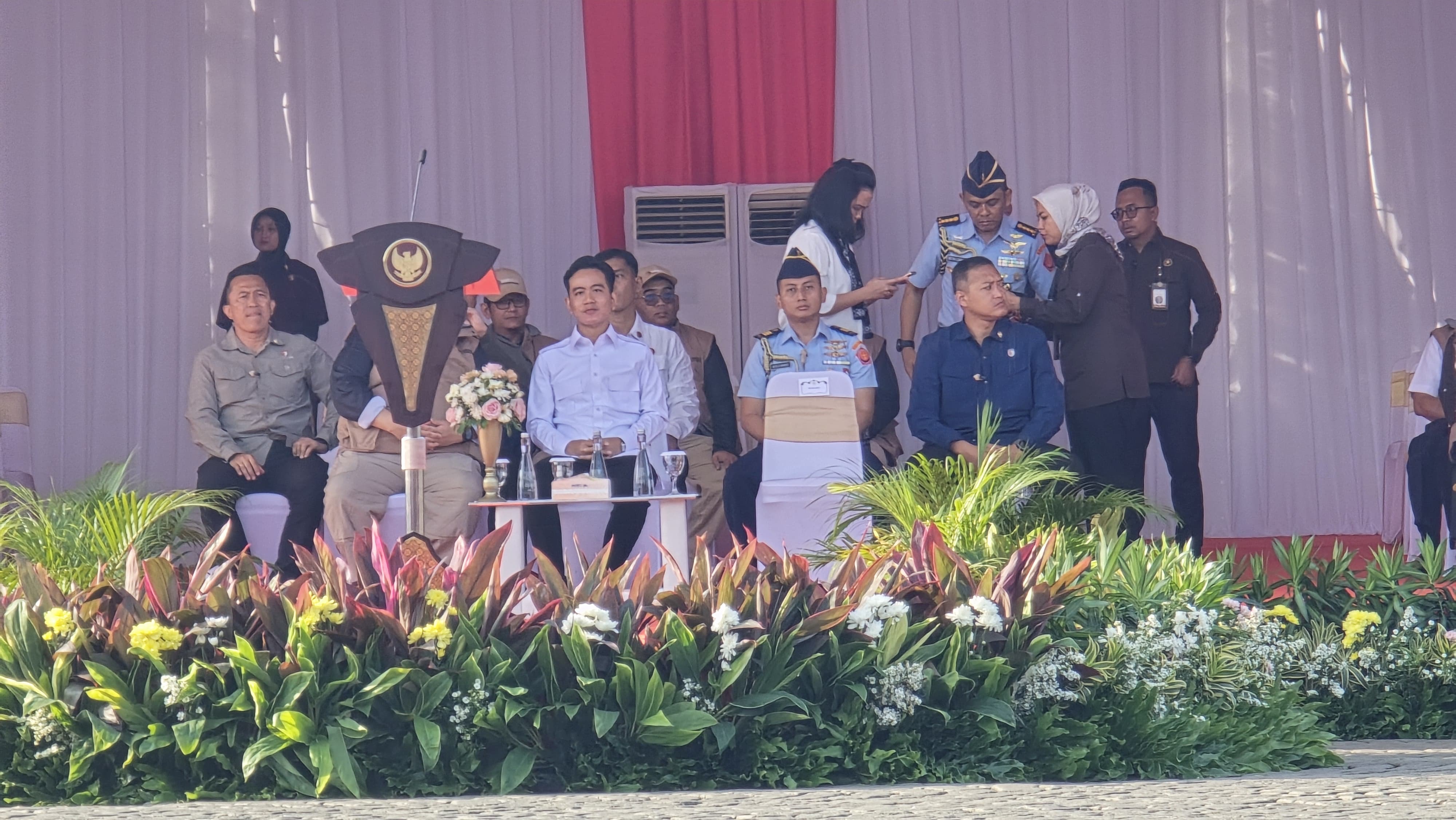 Gibran Rakabuming Raka memimpin Apel Siaga Pengawasan Masa Tenang, Pemungutan dan Penghitungan Suara Pilkada Serentak Tahun 2024