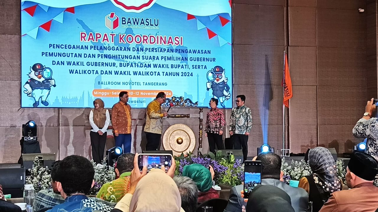 Pembukaan Rapat Koordinasi Pencegahan Pelanggaran dan Persiapan Pemungutan dan Penghitungan Suara
