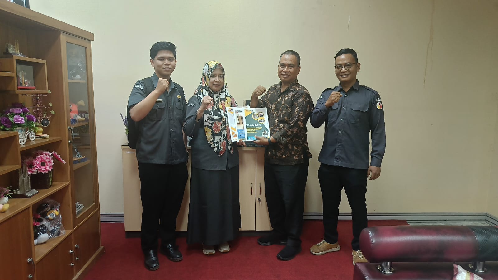 Penyampaian Laporan Akhir