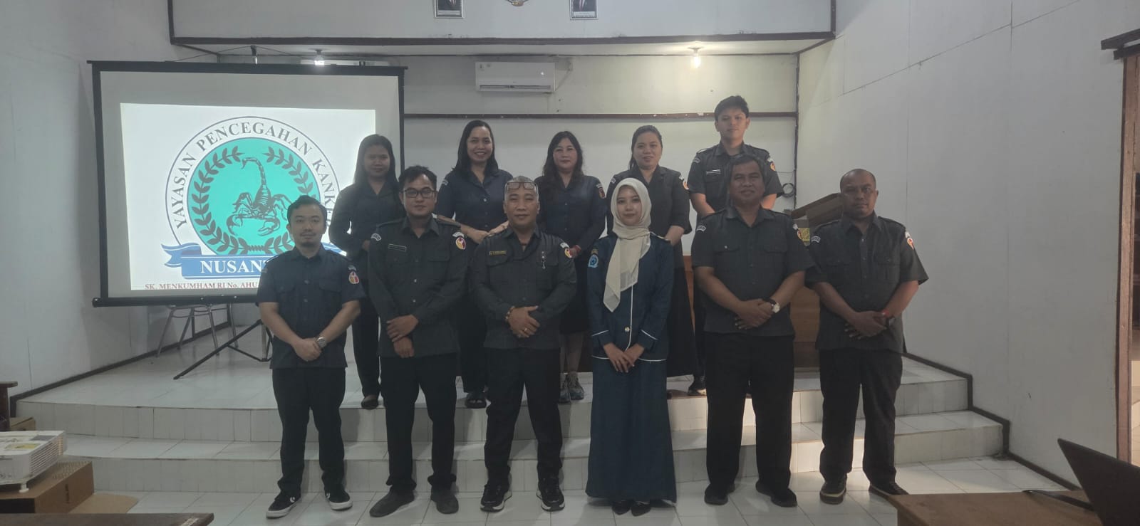Foto bersama Bawaslu Kabupaten Katingan dan Narasumber dari Yayasan Pencegahan Kanker Nusantara