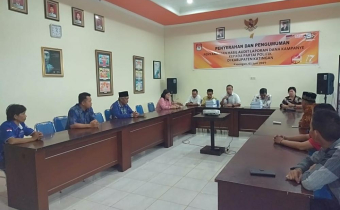 Penyerahan dan Pengumuman Penyampaian Hasil Audit Laporan Dana Kampanye kepada Parpol dan Bawaslu Kabupaten Katingan