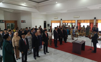 BAWASLU KATINGAN RESMI LANTIK ANGGOTA PANWASLU KECAMATAN SE-KABUPATEN KATINGAN PEMILIHAN SERENTAK 2024