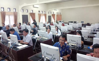 HARI PERTAMA TES TERTULIS(ONLINE) CALON ANGGOTA PANWASCAM SE-KABUPATEN KATINGAN BERJALAN LANCAR