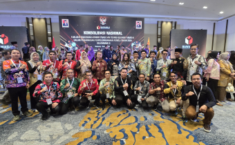 Foto Bersama Saat Kegiatan Konsolnas di Makassar