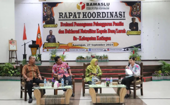 Para Narasumber kegiatan Rakor Deklarasi Netralitas Kepala Desa / Lurah