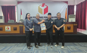 Penyerahan Laporan Akhir SDM 